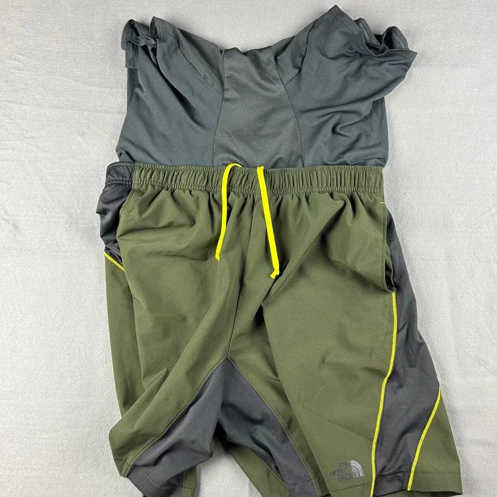 The North Face Shorts Mens Large Green FlashDry Athletic Training Running‎ Lined